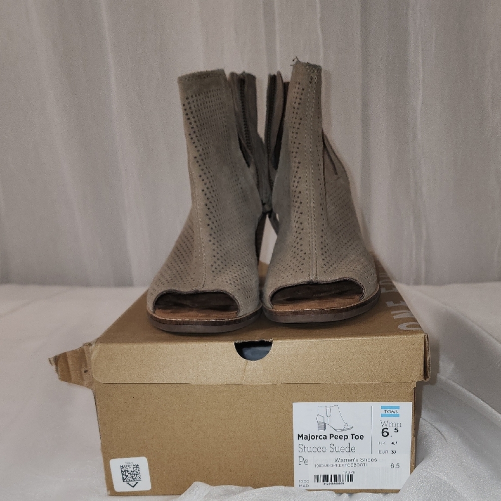 Toms Stucco Suede Peep Toe Heeled Boots